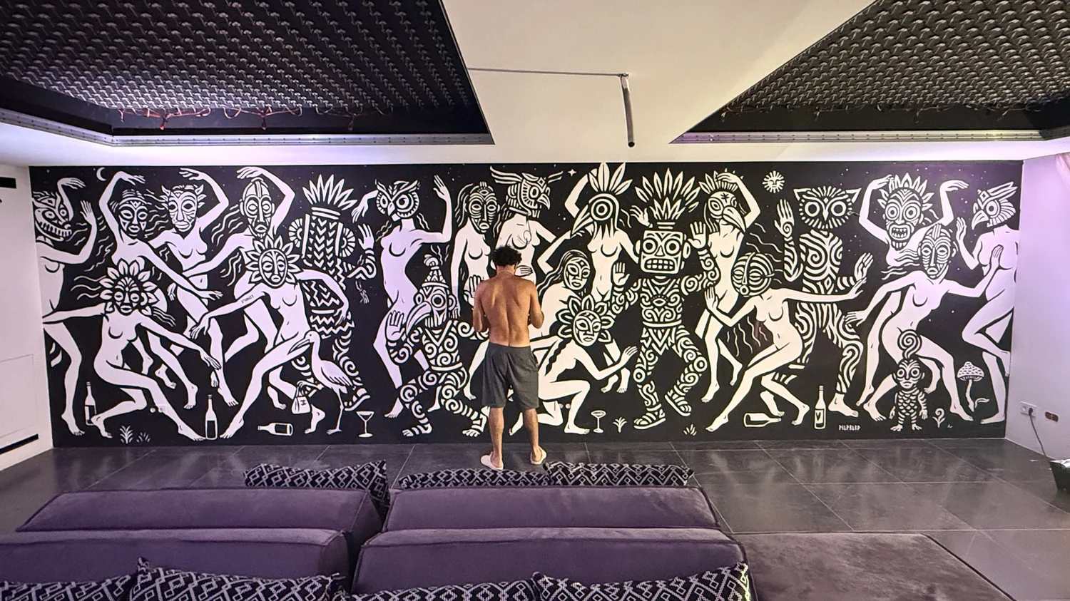 Pilpeled artwork in situ